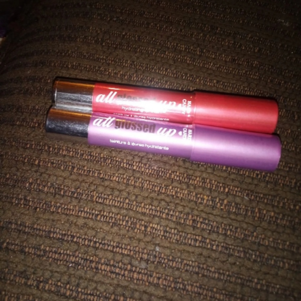 Makeup bundle - Picture 6 of 8